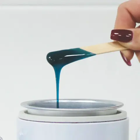 1HL0091 | LYCOJET EYEBROW HOT WAX 500 GR - KATEGORI  SUPERHERO -Vægt 0,5kg